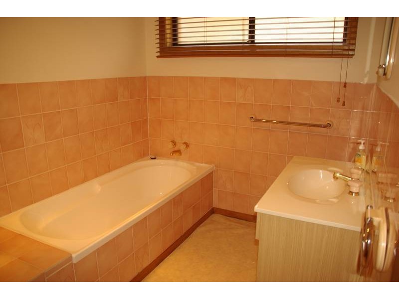 47 Napier Street, Beauty Point TAS 7270