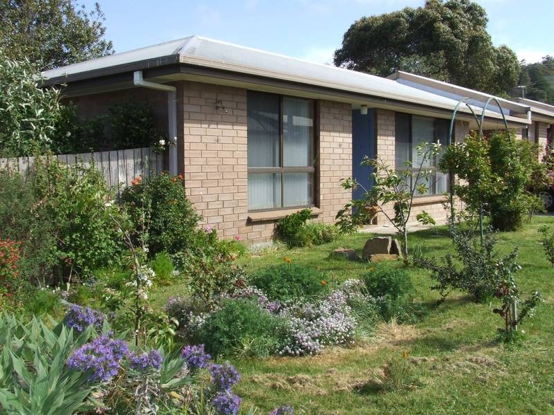 3/162 Weld Street, Beaconsfield TAS 7270