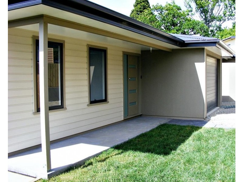 2/39 Button Street, Mowbray TAS 7248