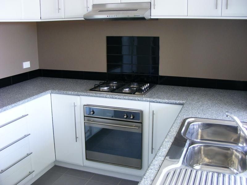 2/39 Button Street, Mowbray TAS 7248