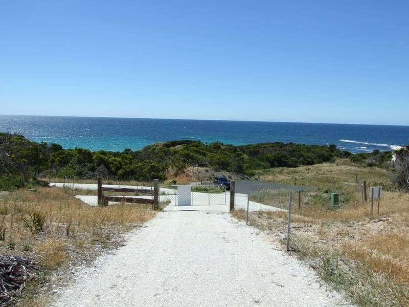 2 Lord Liverpool Drive, Low Head TAS 7253