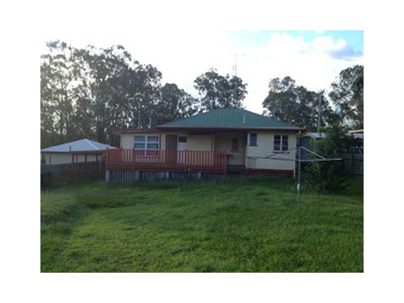 4 Short Street, Wondai QLD 4606
