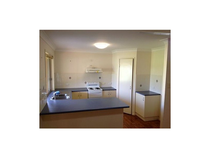 16 Frederick Street, Wooroolin QLD 4608