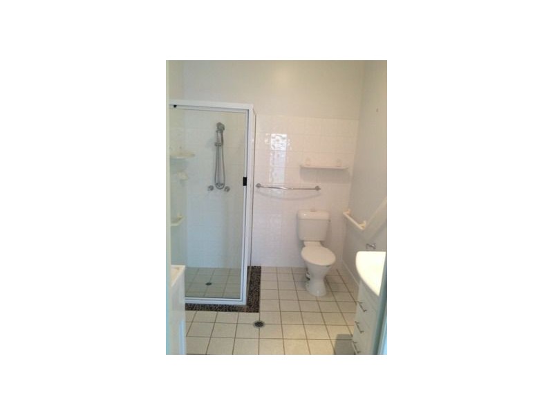 Unit 114 / 15 Old Wondai Road, Wondai QLD 4606