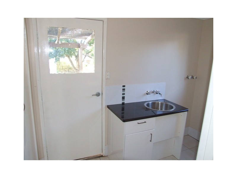 89 Baynes Street, Wondai QLD 4606