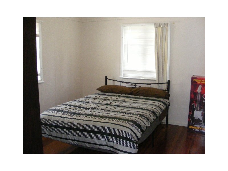 7 Gwen Street, Hivesville QLD 4612