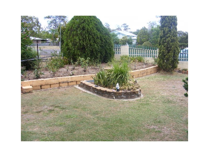 70 Baynes Street, Wondai QLD 4606