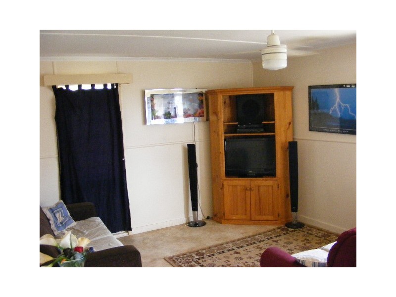 82 Baynes Street, Wondai QLD 4606