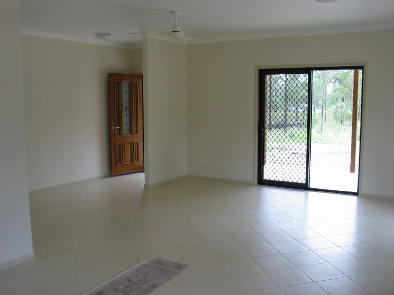 92 Lysdale Road, Wondai QLD 4606