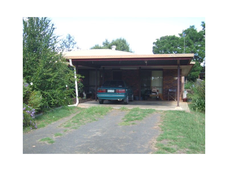 82 Ivory Street, Wondai QLD 4606