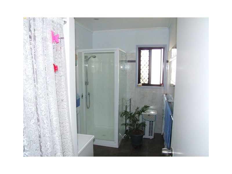 11 McILhatton Street, Wondai QLD 4606