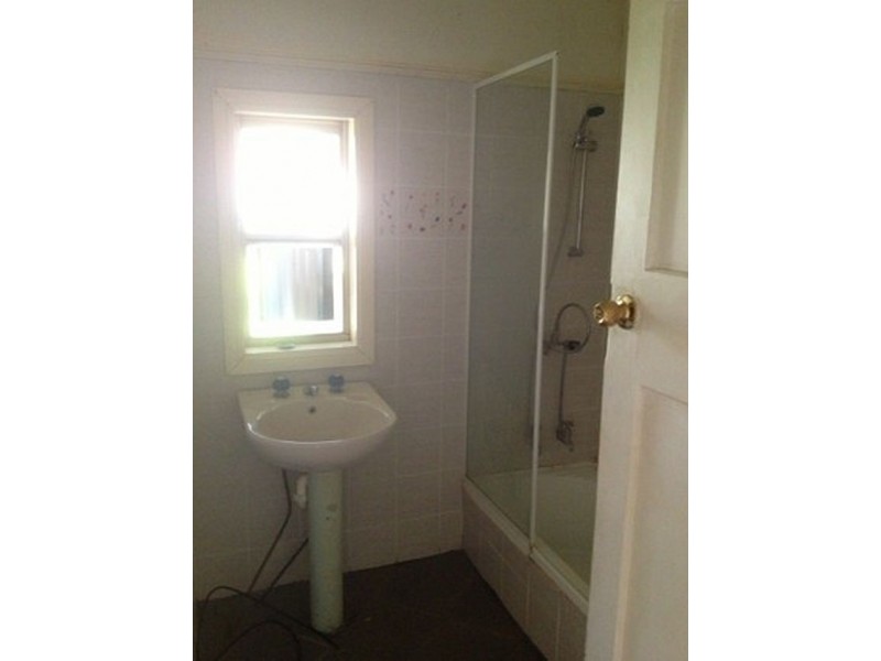 4 Short Street, Wondai QLD 4606