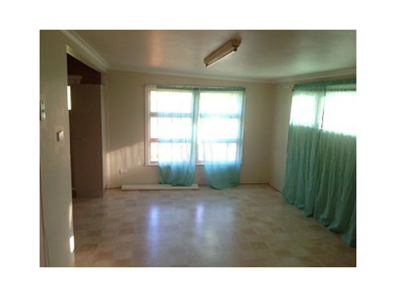 4 Short Street, Wondai QLD 4606