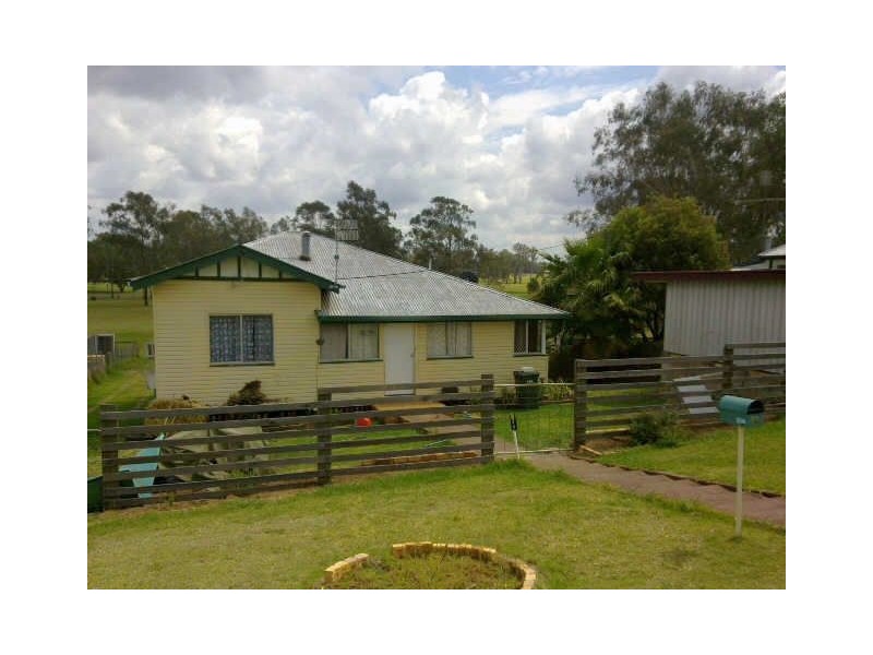 45 Edwards Street, Wondai QLD 4606