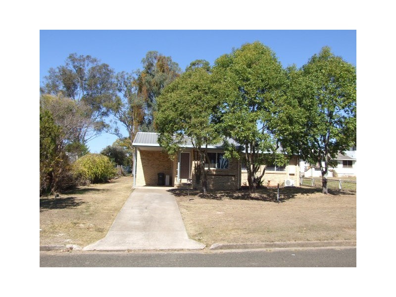 86 Pring Street, Wondai QLD 4606