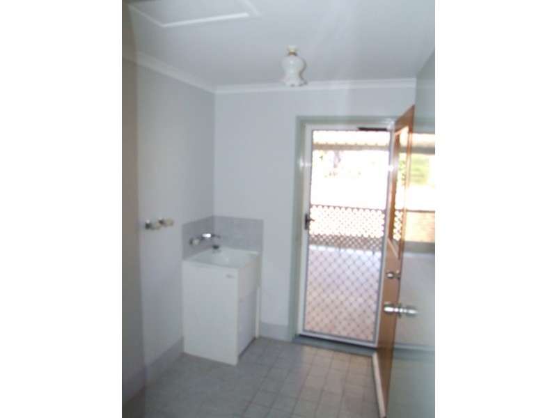 86 Pring Street, Wondai QLD 4606