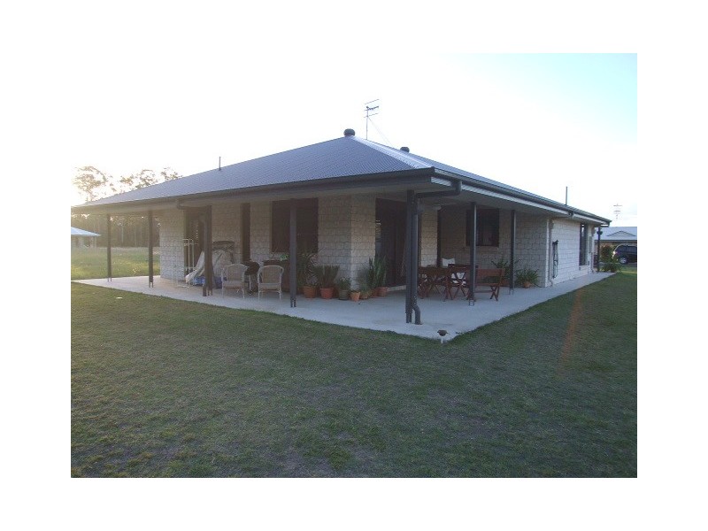 31 Grant Crescent, Wondai QLD 4606