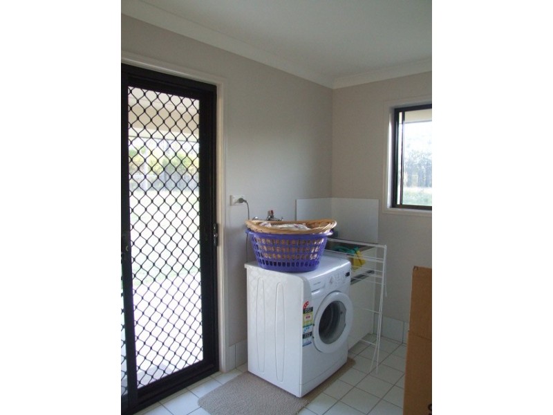 31 Grant Crescent, Wondai QLD 4606