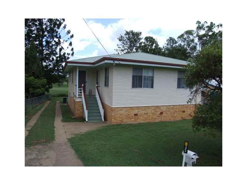 35 Edwards Street, Wondai QLD 4606