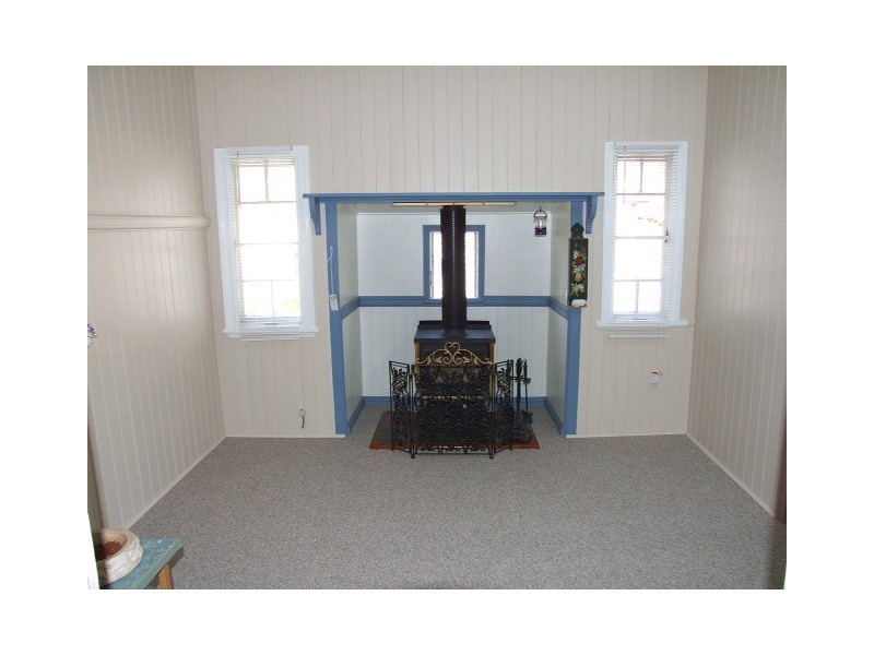 10 Baynes Street, Wondai QLD 4606