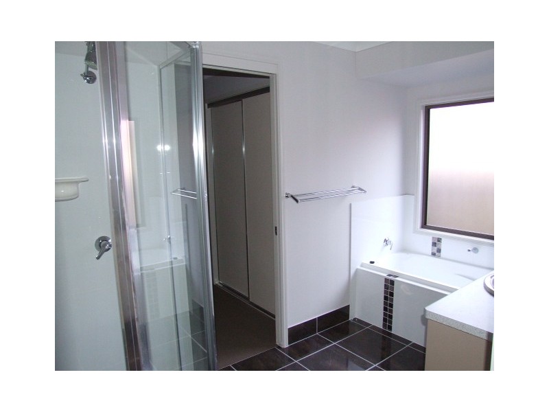 1/35 Grant Crescent, Wondai QLD 4606