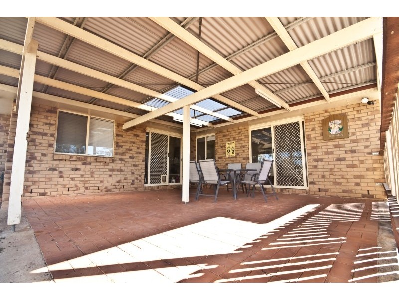 13 Warren Court, Wondai QLD 4606