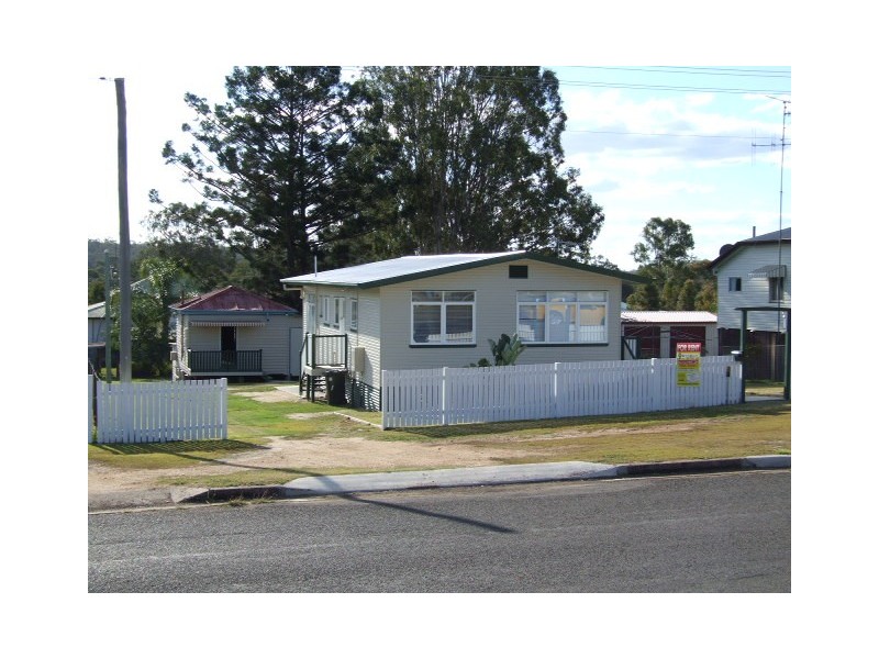 91 Pring Street, Wondai QLD 4606