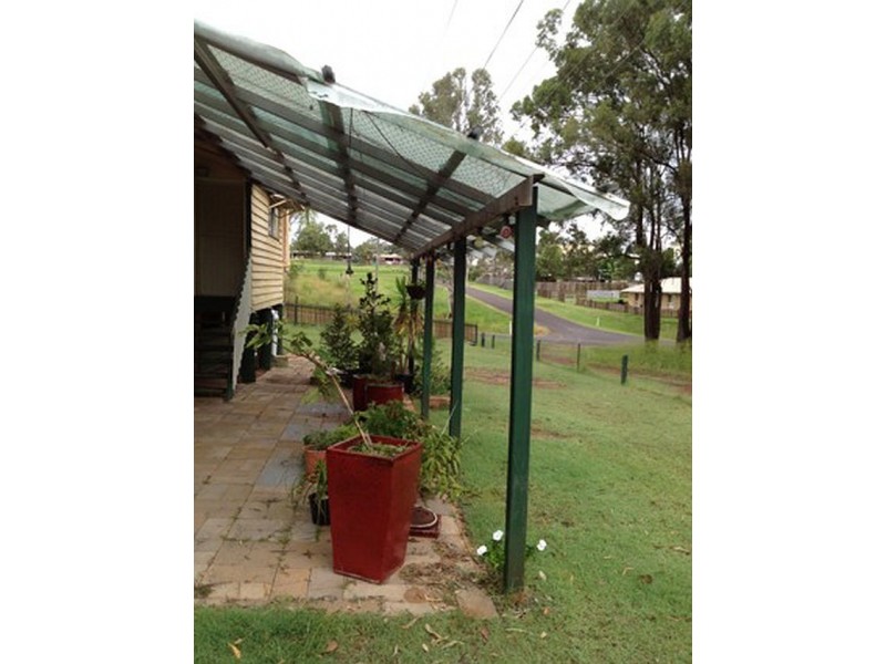 15 Robinsons Lane, Wondai QLD 4606