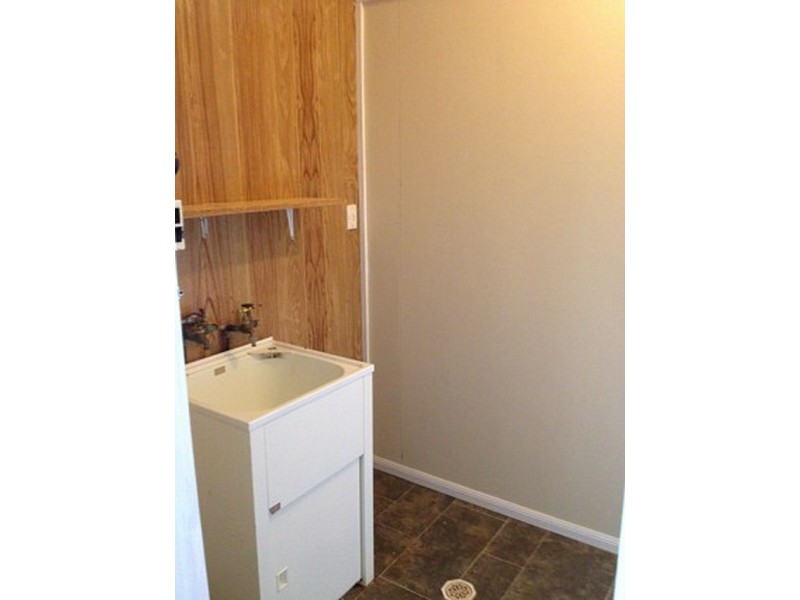 15 Robinsons Lane, Wondai QLD 4606