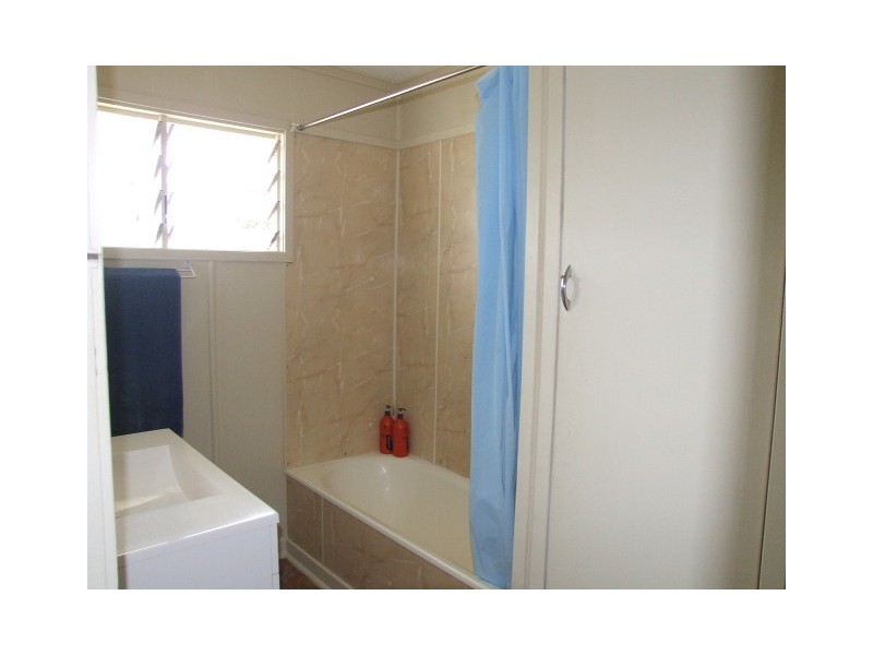 78 Baynes Street, Wondai QLD 4606