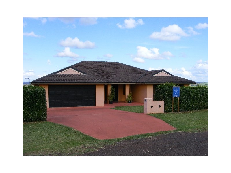 6 Meek Street, Tingoora QLD 4608