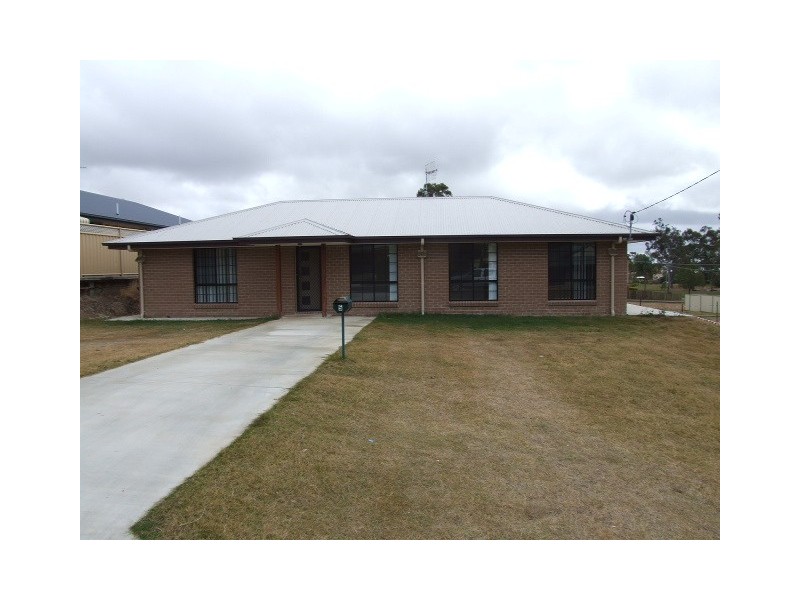 5 Burns Crescent, Wondai QLD 4606