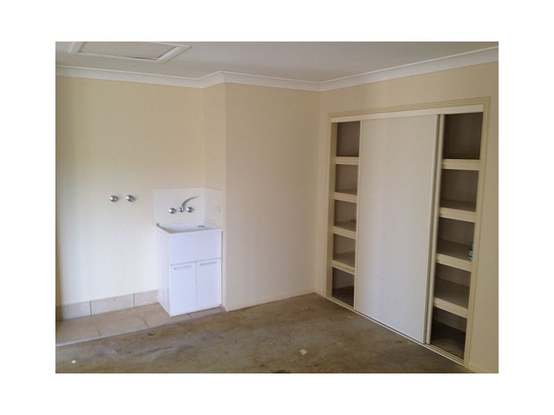 1/22 McILhatton Street, Wondai QLD 4606