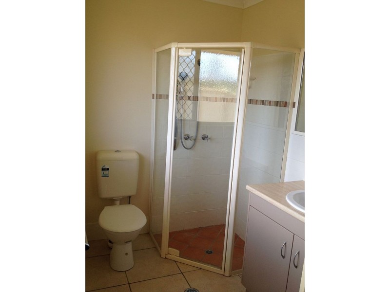1/22 McILhatton Street, Wondai QLD 4606