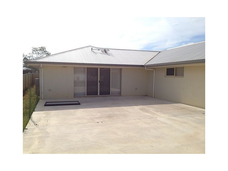 1/22 McILhatton Street, Wondai QLD 4606