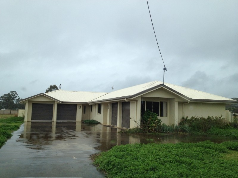 2/22 McILhatton Street, Wondai QLD 4606
