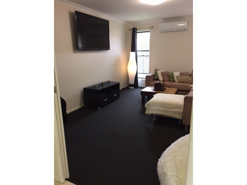 71 Grant Crescent, Wondai QLD 4606