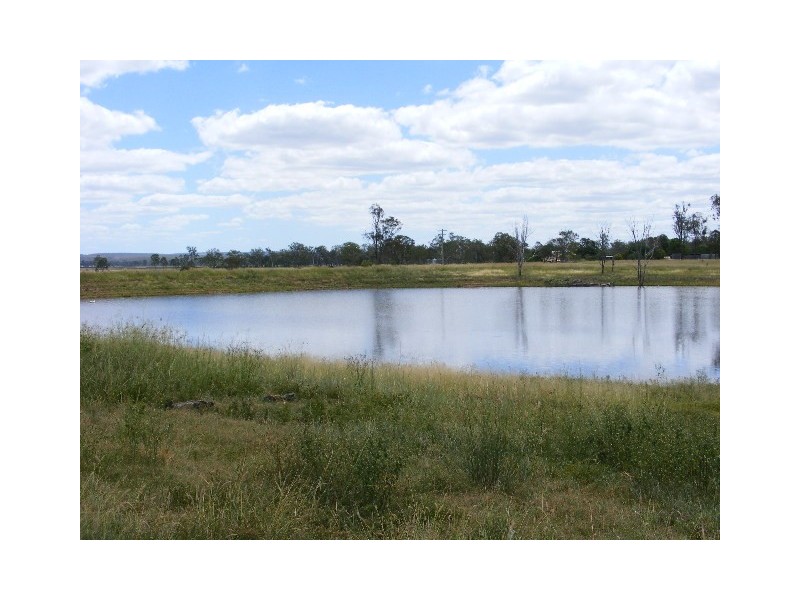 389 Bicks Road, Silverleaf QLD 4605