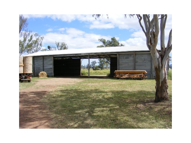 389 Bicks Road, Silverleaf QLD 4605