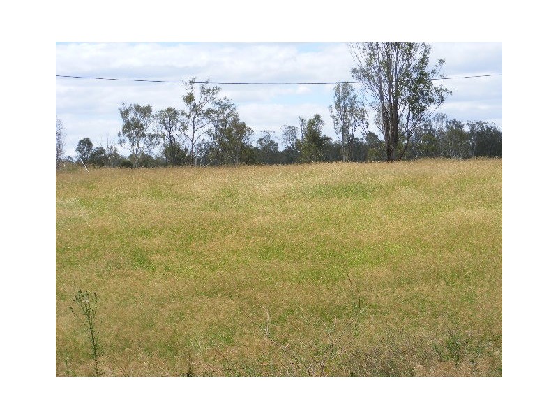 389 Bicks Road, Silverleaf QLD 4605