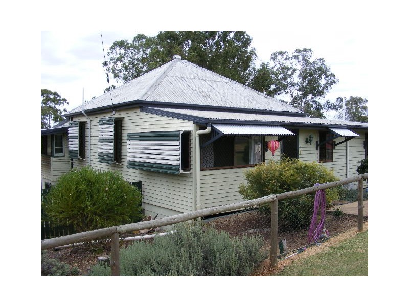 43 Edwards Street, Wondai QLD 4606