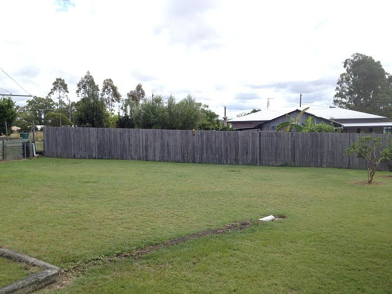23 Bailey Street, Wondai QLD 4606