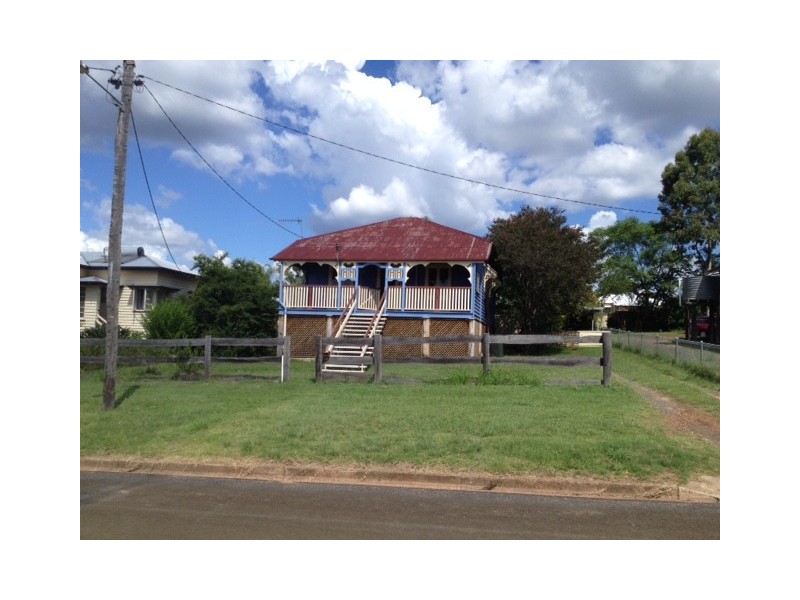 6 Baynes Street, Wondai QLD 4606