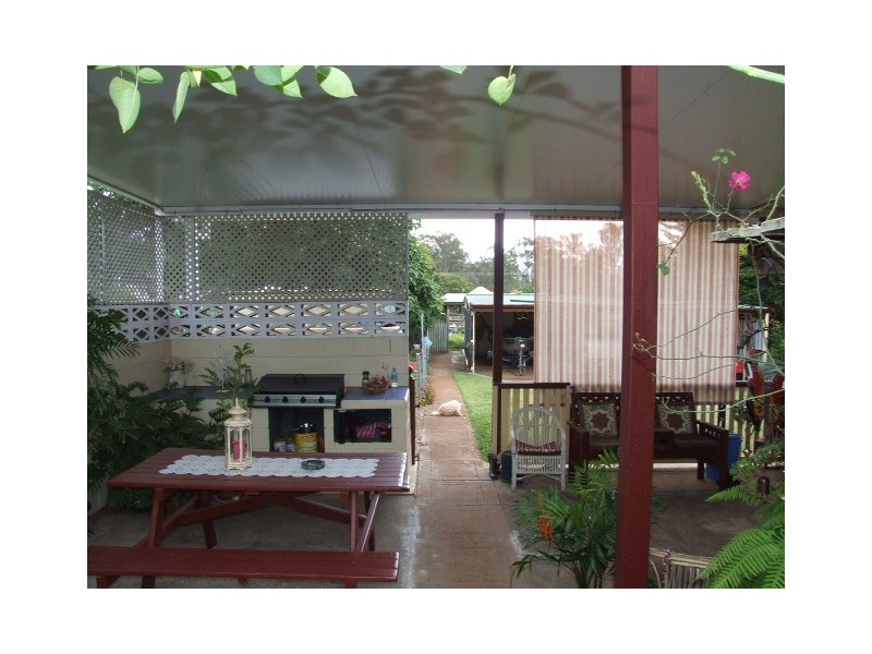 61 Edwards Street, Wondai QLD 4606