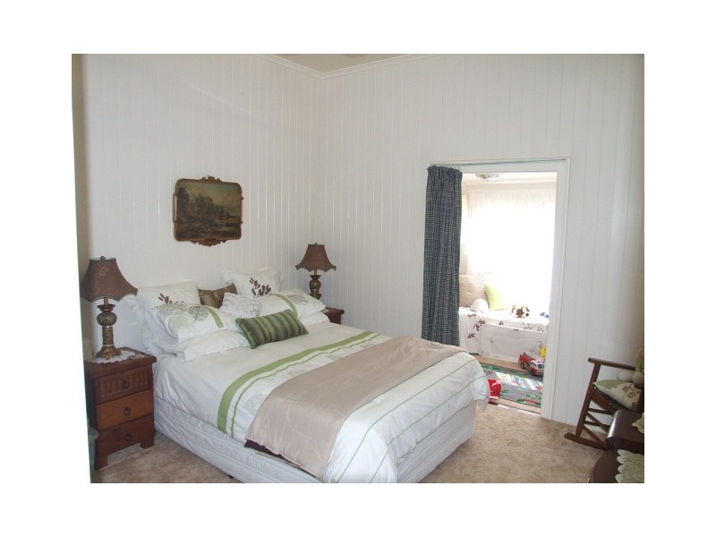 61 Edwards Street, Wondai QLD 4606