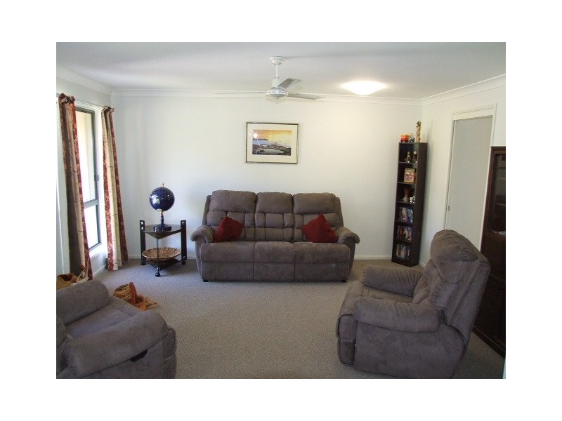 8 Grant Crescent, Wondai QLD 4606