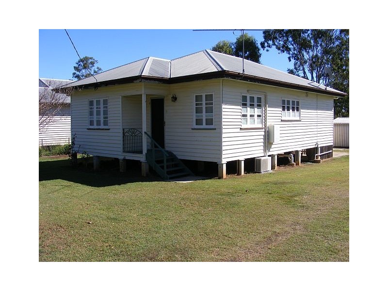 7 Edwards Street, Wondai QLD 4606