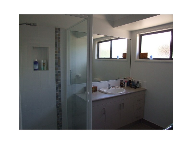 8 Grant Crescent, Wondai QLD 4606