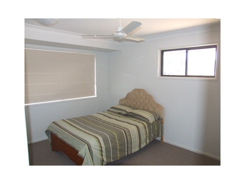 8 Grant Crescent, Wondai QLD 4606