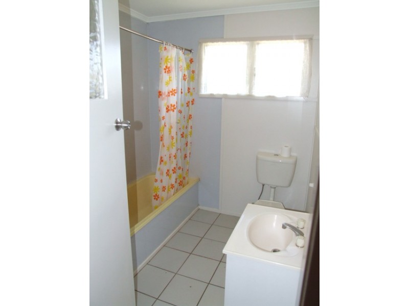 79 Scott Street, Wondai QLD 4606